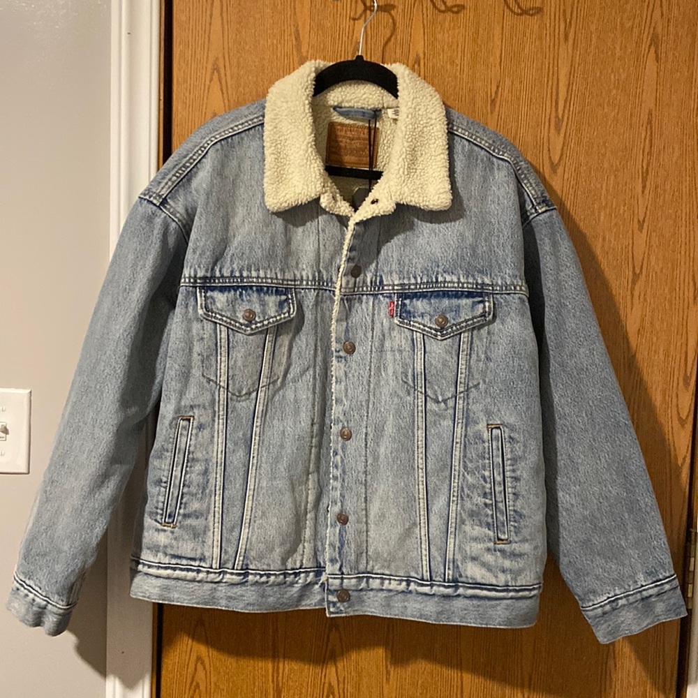 Levi’s Dad Trucker Denim Sherpa Jacket